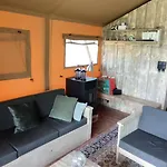 Le Relais D'artagnan - Relais Equestre Campismo de Luxo