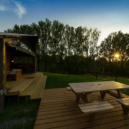 Luxury tent Le Relais D'artagnan - Relais Equestre *